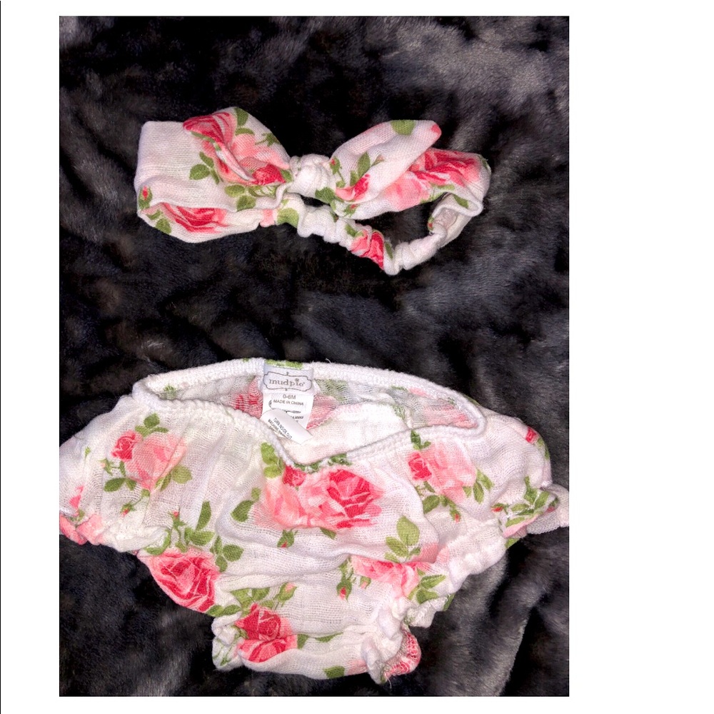 Mud pie 0-3 months floral Shorties w headband